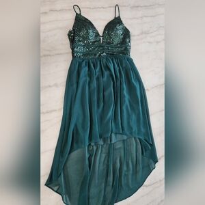 City Vibe Emerald Sequins Dress, Size 11